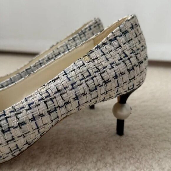 Chanel Tweed Pear Embedded Pumps - Picture 7 of 11